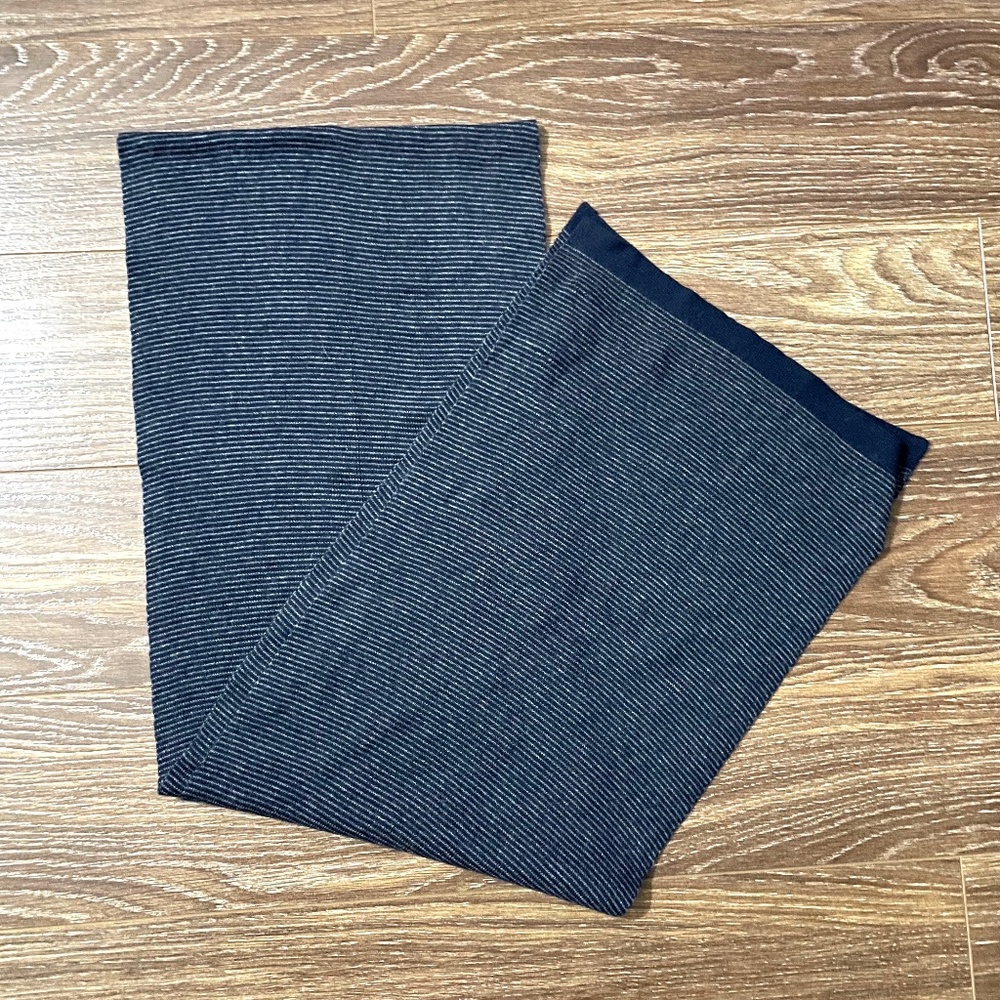 Banana Republic Navy Stripe Unisex Non-Binary Scarf NWT $45